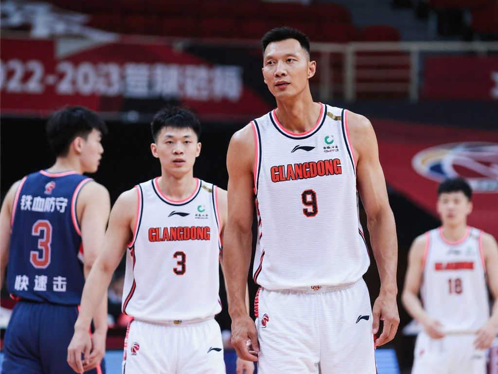 到莱万多夫